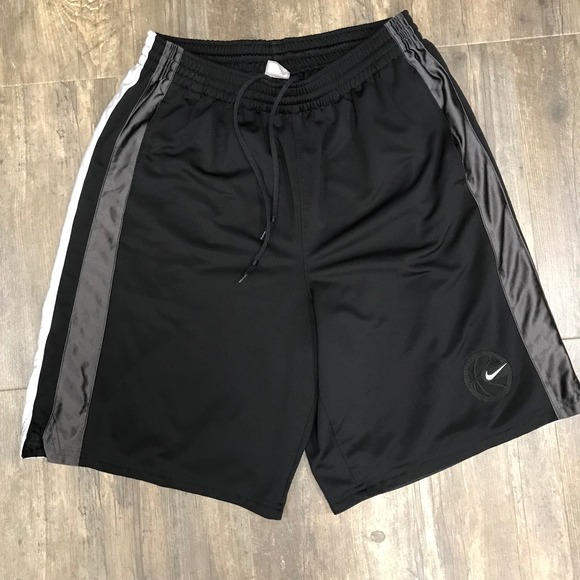 Vintage Nike Dazzle Shorts Basketball Men Size XL Black Gray Swoosh y2k Loose - Picture 1 of 10